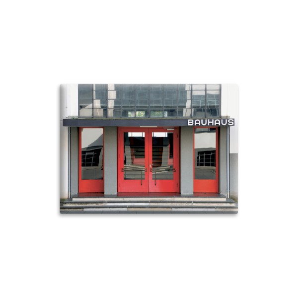 Magnet . BAUHAUS . ROTE TÜR . edited by muse