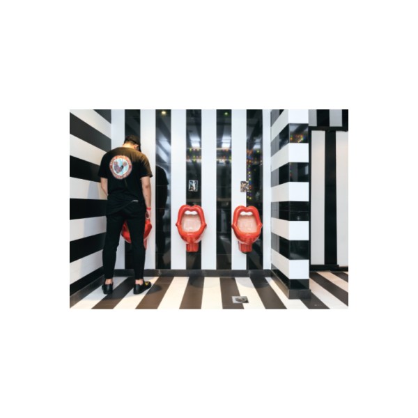 Postkarte Din A6 . CIVILIZATION . TOILETS NIGHTCLUB . edited by muse