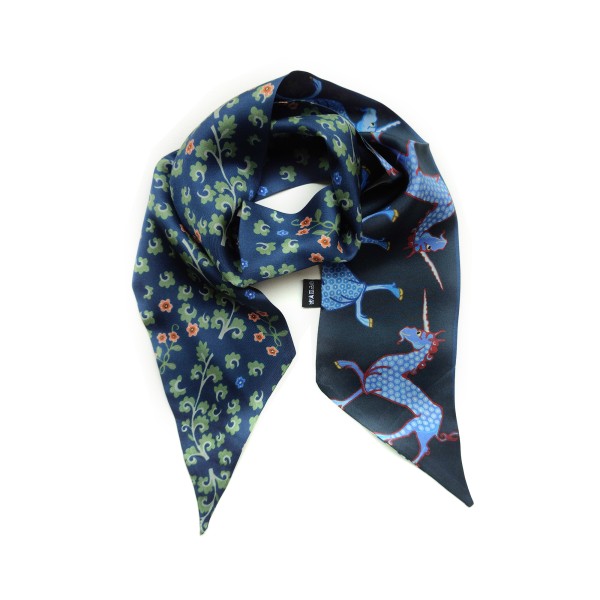 Halstuch . EINHORN . HELLEN VAN BERKEL . edited by muse