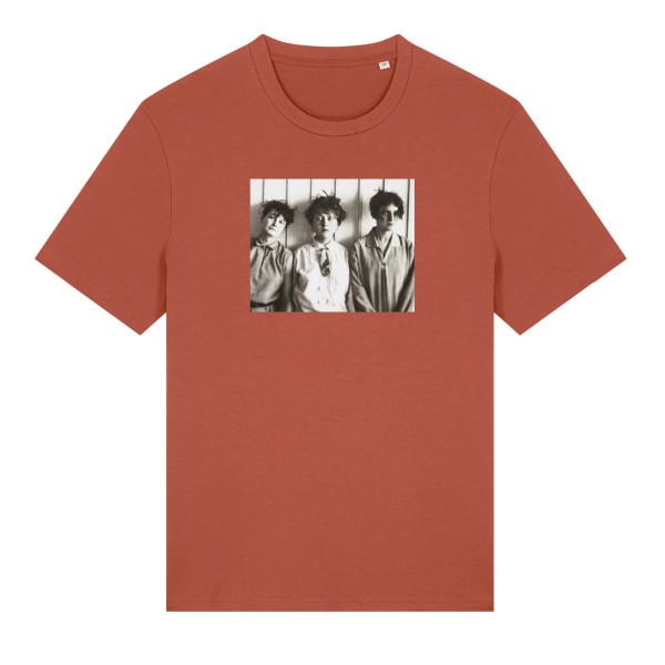 T-Shirt . MARCEL BREUER MIT SEINEM HAREM . Brown . edited by muse